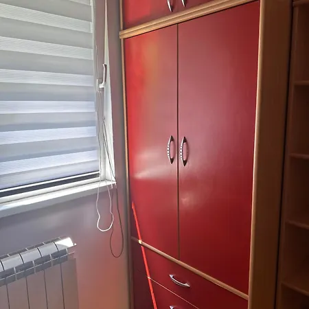Cozy Two Bedroom In Belgrade