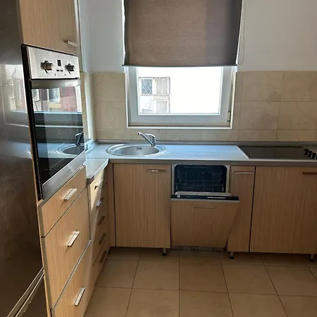 Appartement Cozy Two Bedroom In *